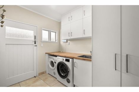 Photo of property in 11 Fairway Drive, Kerikeri, 0230