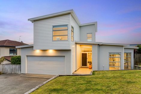 Photo of property in 20 Nelson Avenue, Aotea, Porirua, 5024