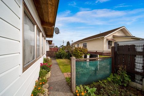 Photo of property in 32a Disraeli Street, Hawera, 4610