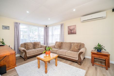 Photo of property in 24 Seddon Street, Takaro, Palmerston North, 4412