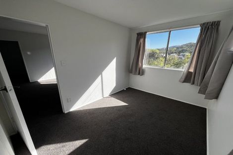 Photo of property in 109 Dowse Drive, Maungaraki, Lower Hutt, 5010