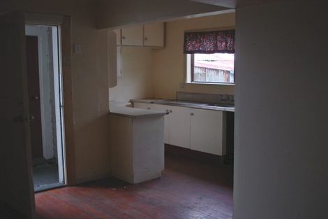 Photo of property in 43 Waldegrave Street, Palmerston North, 4410