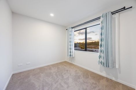 Photo of property in 41 Windlass Street, Long Bay, Auckland, 0630