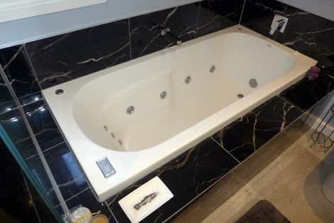 Photo of property in 13 Hornsey Road, Bluff Hill, Napier, 4110