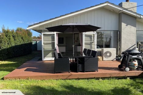 Photo of property in 1/16 Stanley Road, Glenfield, Auckland, 0629