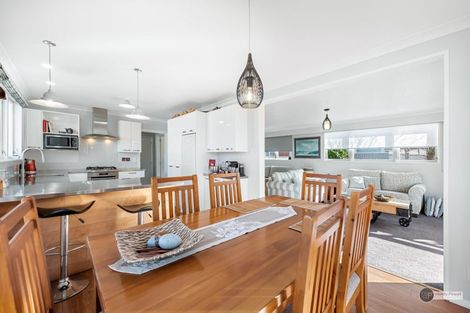 Photo of property in 37a Garden Road, Avalon, Lower Hutt, 5011