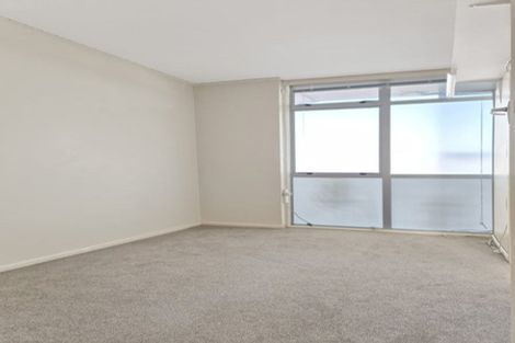 Photo of property in 23 Rangitane Street, Maupuia, Wellington, 6022