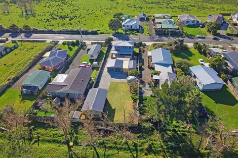 Photo of property in 223 Parkhurst Road, Parakai, 0830