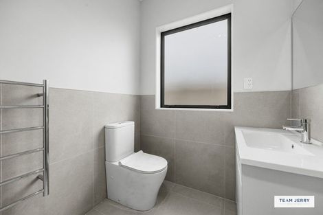 Photo of property in 6 Wild Flower Way, Karaka, Papakura, 2113