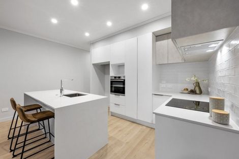 Photo of property in 9 Brolly Lane, Hobsonville, Auckland, 0616