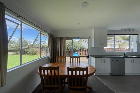 Photo of property in 32 Elmwood Crescent, Pukete, Hamilton, 3200