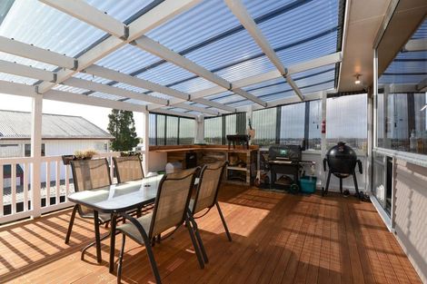 Photo of property in 42 Blomfield Street, Nawton, Hamilton, 3200