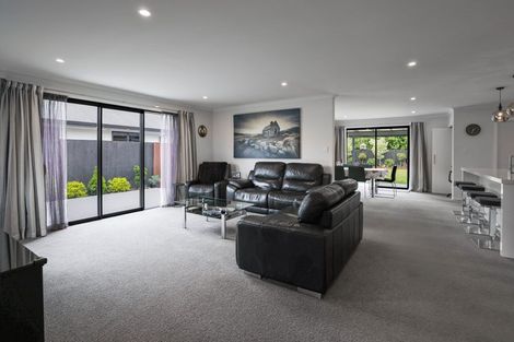 Photo of property in 6 Waterford Place, Tinwald, Ashburton, 7700