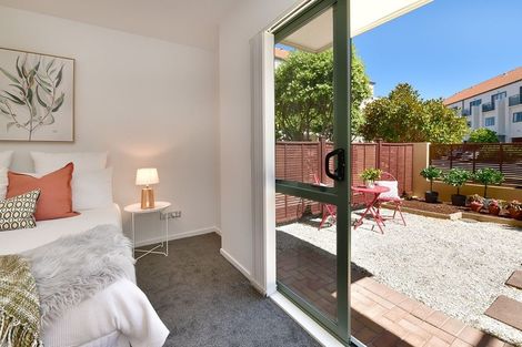 Photo of property in 40 Waterside Crescent, Gulf Harbour, Whangaparaoa, 0930