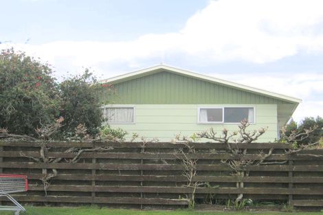 Photo of property in 121 Links Avenue, Mount Maunganui, 3116