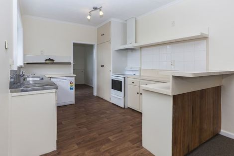 Photo of property in 63 Shortland Street, Wainoni, Christchurch, 8061