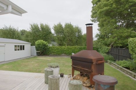 Photo of property in 14 Leybourne Avenue, Waikanae, 5036