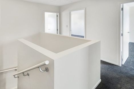 Photo of property in 4/12 Mana Avenue, Titahi Bay, Porirua, 5022