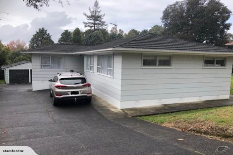 Photo of property in 15 The Grove, Titirangi, Auckland, 0604