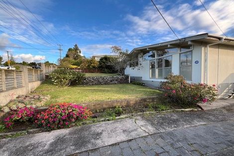 Photo of property in 24 Stanley Road, Glenfield, Auckland, 0629