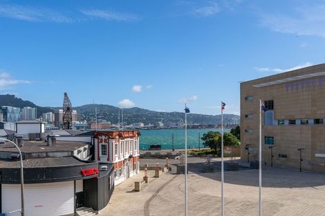 Photo of property in Portal Apartments, 3d/42 Cable Street, Te Aro, Wellington, 6011
