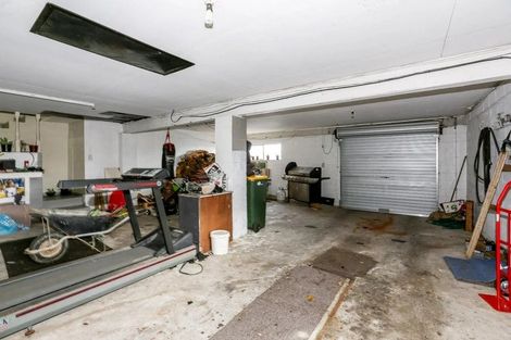 Photo of property in 59a Pioneer Road, Moturoa, New Plymouth, 4310