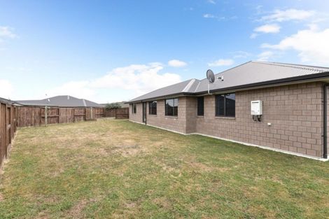 Photo of property in 15 Cole Thomas Place, Huntington, Hamilton, 3210