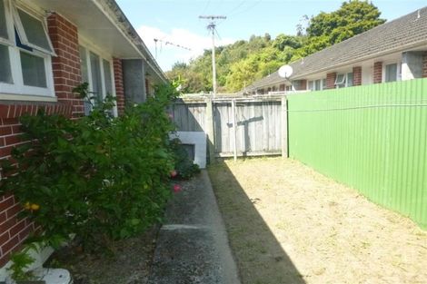Photo of property in Rosalie Flats, 4/1034 Fergusson Drive, Clouston Park, Upper Hutt, 5018