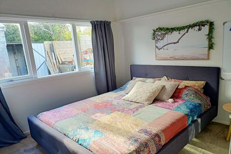 Photo of property in 18 Rimu Road, Raumati Beach, Paraparaumu, 5032