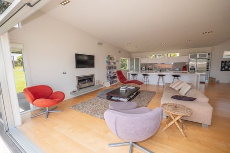 Photo of property in 10 Bayside Drive, Coopers Beach, 0420