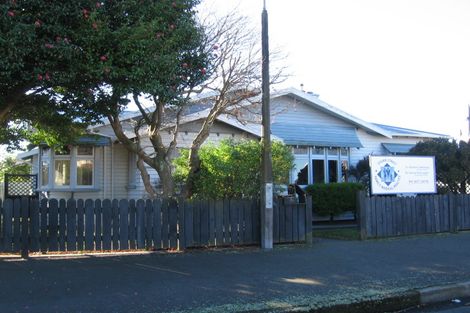 Photo of property in 3 Vivian Street, Palmerston North, 4414