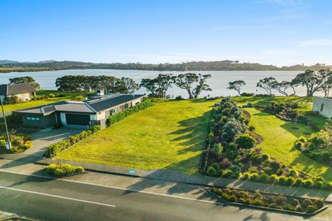 Photo of property in 3 William Gilbert Drive, Mangawhai, 0505