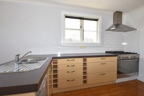 Photo of property in 37 Lincoln Road, Carterton, 5713