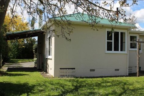 Photo of property in 75 Victoria Street, Carterton, 5713