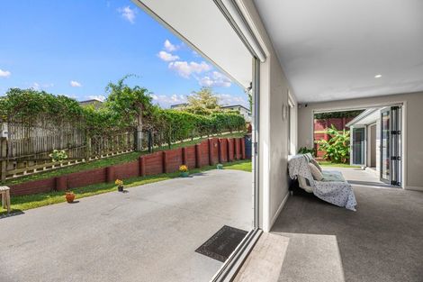 Photo of property in 101 Ballintoy Park Drive, Welcome Bay, Tauranga, 3175