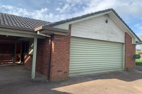 Photo of property in 454 Taupaki Road, Kumeu, 0892