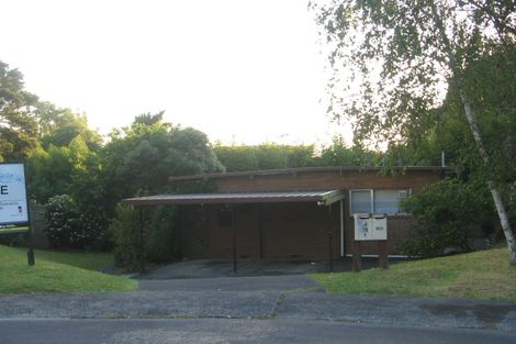 Photo of property in 1/18 Hamilton Place, Glenfield, Auckland, 0629