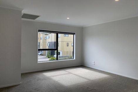 Photo of property in 27 Saltmarsh Road, Hobsonville, Auckland, 0616