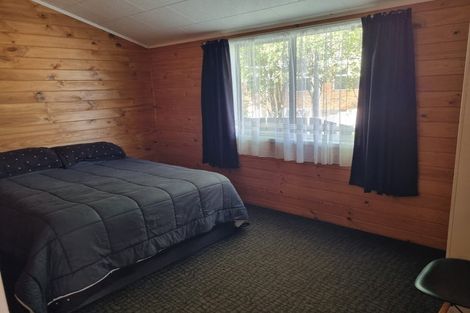 Photo of property in 9 Dampier Avenue, Awapuni, Palmerston North, 4412