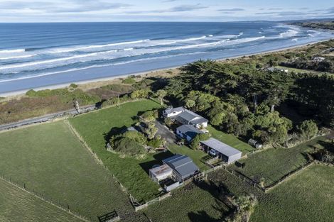 Photo of property in 1378 Brighton Road, Brighton, 9091