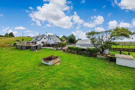 Photo of property in 613 Paparata Road, Bombay, 2675