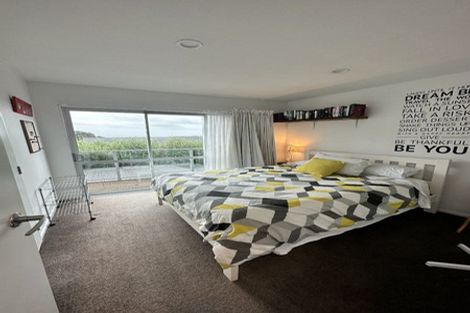 Photo of property in 36 Langton Road, Stanmore Bay, Whangaparaoa, 0932