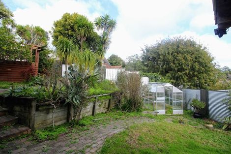 Photo of property in 37 Mountbatten Avenue, Hillcrest, Auckland, 0627