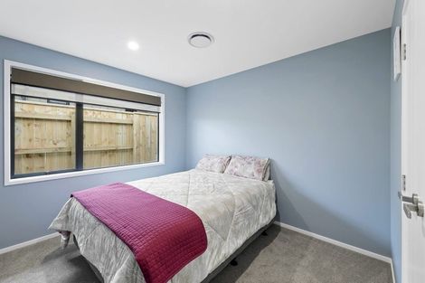 Photo of property in 8 Kararaina Close, Whalers Gate, New Plymouth, 4310