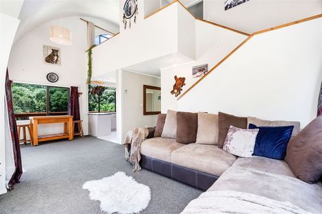 Photo of property in 307 Whananaki North Road, Opuawhanga, Hikurangi, 0181