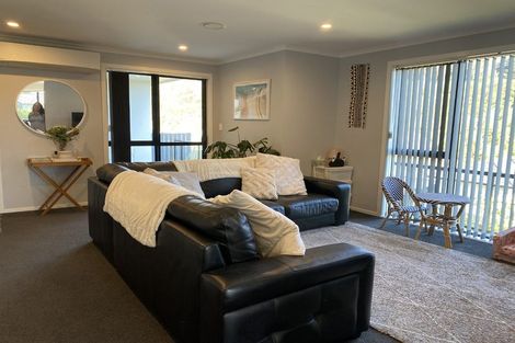 Photo of property in 163 Navigation Drive, Whitby, Porirua, 5024