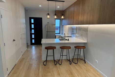 Photo of property in 3/6 Kereru Street, Henderson, Auckland, 0612