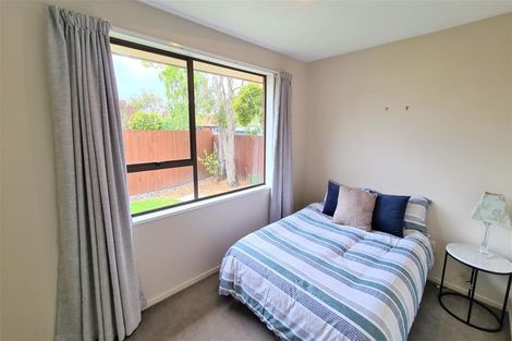 Photo of property in 1/39 Solomon Avenue, Redwood, Christchurch, 8051