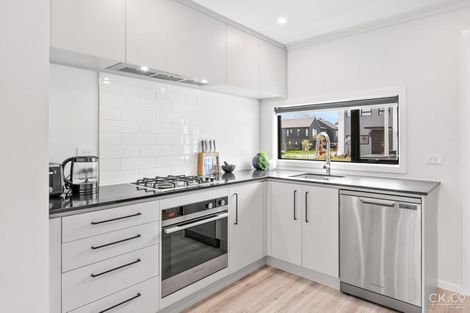 Photo of property in 3 Reakes Crescent, Wallaceville, Upper Hutt, 5018