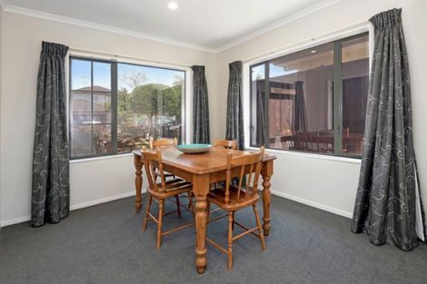 Photo of property in 9 Franshell Crescent, East Tamaki, Auckland, 2013